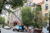 На домах по ул. Ленина в Кременчуге меняют водосточные трубы На домах по ул. Ленина в Кременчуге меняют водосточные трубы