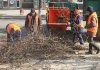 Бригады КП «КАТП-1628» и работники управляющих компаний работают на уборке микрорайонов Кременчуга