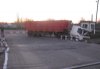 На Полтавщине пьяный водитель грузовика сбил шлагбаум на железнодорожном переезде (фото)