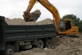 В Кобелякском районе задержали КрАЗ, перевозивший 10 тонн песка без документов