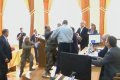 В Кременчуге на сессии горсовета подрались Харченко и Головач (видео)