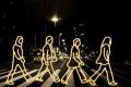 Госавтоинспекция рекомендует пешеходам носить вещи со светоотражающими элементами