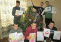 Воспитанники Кременчугской воспитательной колонии сделали рождественские открытки для военных