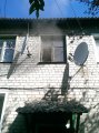 В Кременчуге во время тушения пожара в квартире пожарные через окно спасли трёх человек