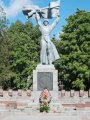 Завтра в Кременчуге состоится возложение цветов к подножию памятника «Воину-Освободителю»