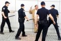 Полиция и прокуратура Кременчуга проводят проверку по факту обращения гражданки об избиении сына