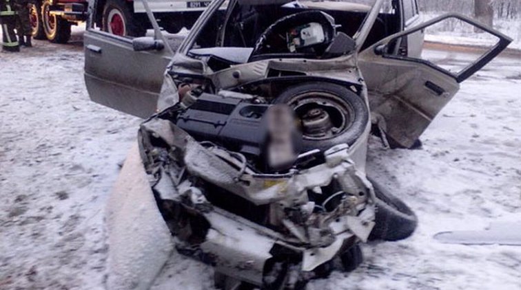 На трассе Полтава — Александрия столкнулись 3 автомобиля, есть пострадавшие